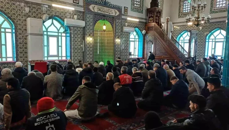 Akça Cami, Onarım Çalışmalarının Ardından Yeniden İbadete Açıldı