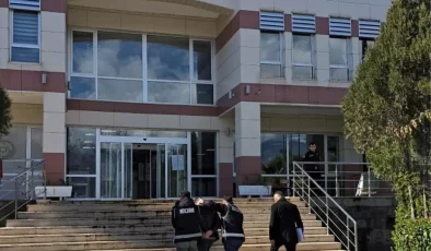 Antalya’da FETÖ ve Kaçakçılık Operasyonları
