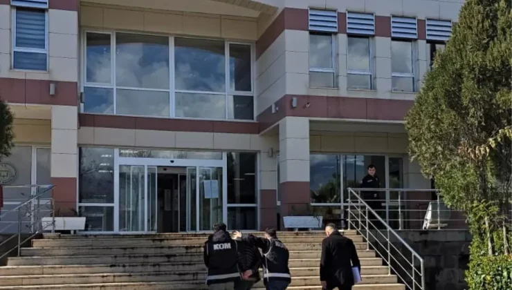 Antalya’da FETÖ ve Kaçakçılık Operasyonları