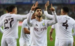 Aston Villa çeyrek final kapısını araladı