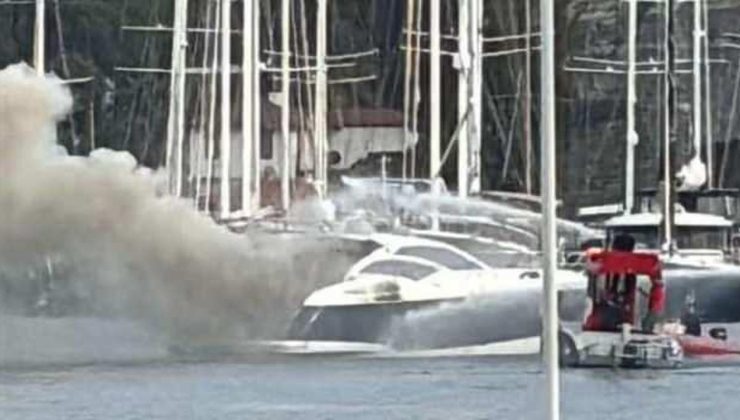 Bodrum’da marinaya bağlı motoryat yandı