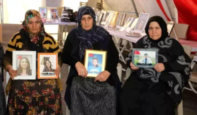 Diyarbakır annelerinden ‘terörsüz Türkiye’ çağrısı