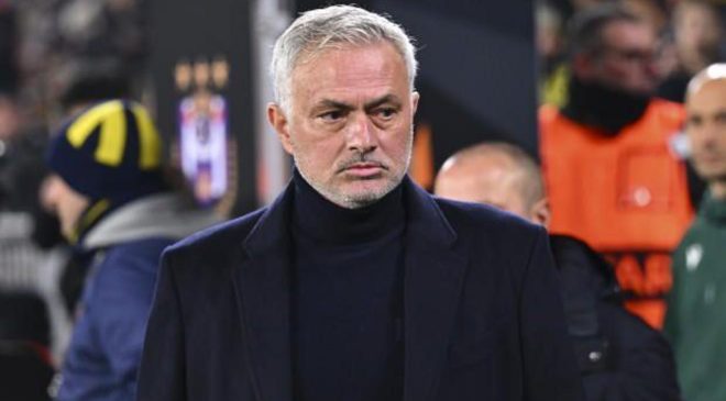 İngilizler duyurdu: Mourinho, Yusuf Akçiçek’le intikam aldı