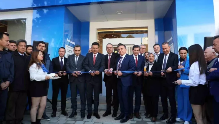 İş Bankası’ndan Kozan’da Tarım İhtisas Şubesi