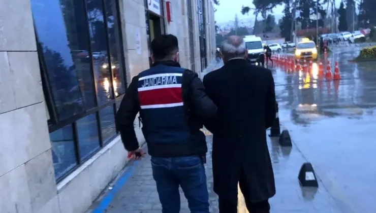İzmir’de 4 Şüpheli Gözaltına Alındı