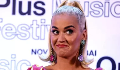 Katy Perry Uzaya Gidiyor