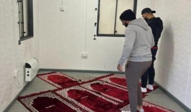 Manchester United’ın Ramazan hassasiyeti helal olsun dedirtti! Uygulamaya beğeni yağdı