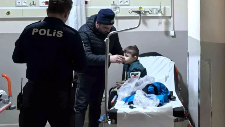 Maraş Otunu Çiğneyen 4 Yaşındaki Çocuk Hastanelik Oldu