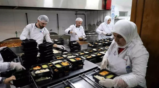 Sakarya Büyükşehir Belediyesi Ramazan’da İhtiyaç Sahiplerine El Uzatacak