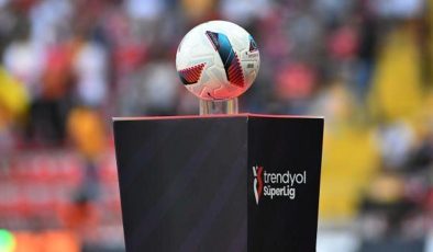 Şampiyonluk yarışı kızıştı! Fenerbahçe farkı kapatıyor