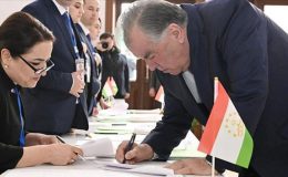 Tacikistan sandık başında!