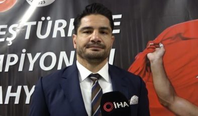 Taha Akgül, dünya güreşindeki hedeflerini açıkladı
