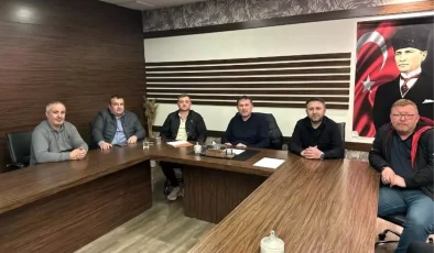 Tavşanlı’da Gençler İçin Toplantı Düzenlendi