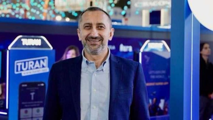 Ümit Önal MWC25’te duyurdu: 475 bin kilometre fiber ağ çekildi